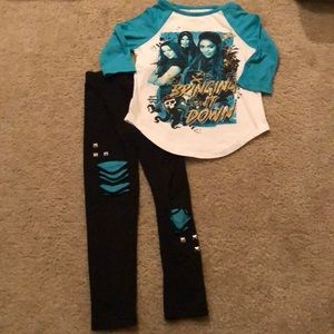 Disney Descendants 4/5 Matching Set